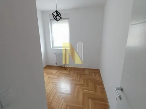 Izdavanje, četvorosoban stan, 70m², Podbara, Novi Sad Sve Podlokacije - image 9