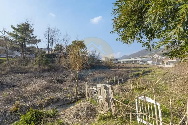 Prodaja, plac, 1500m², Centar, Tivat
