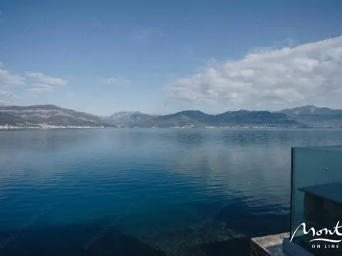 Prodaja, kuća, 314m², Tivat, Crna Gora - image 4