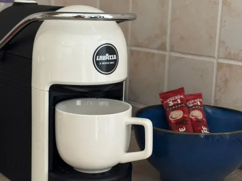 Izdavanje, dvosoban stan, 47m², Budva, Crna Gora - image 12