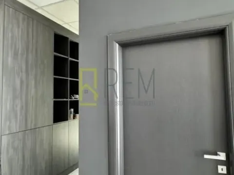 Rent, office space, 120m², Preko Morače, Podgorica - image 3