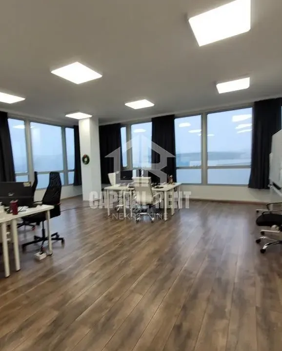 Rent, office space, 235m², Savski Venac, Beograd