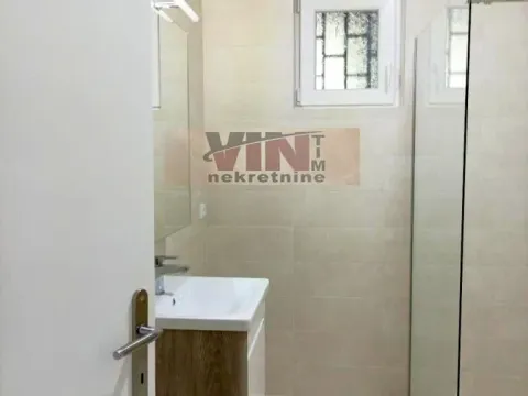 Prodaja, trosoban stan, 69m², Kalenić Pijaca, Vračar Sve Podlokacije - image 11