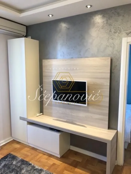 Rent, apartment, 31m², Grbavica, Novi Sad Sve Podlokacije