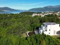 Prodaja, dvosoban stan, 90m², Mrčevac, Tivat - image 1