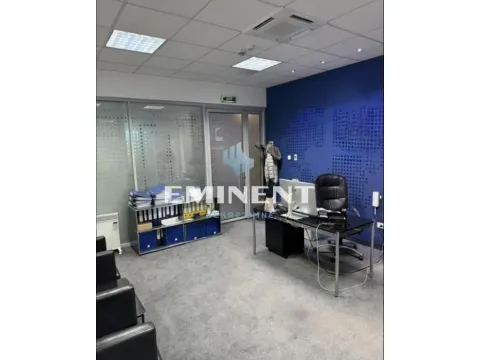 Izdavanje, poslovni prostor, 143m², Novi Beograd Sve Podlokacije, Beograd - image 10