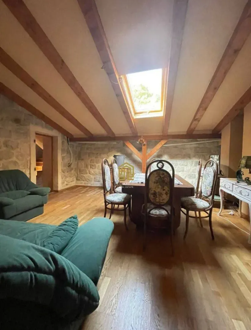 Prodaja, kuća, 180m², Orahovac, Kotor