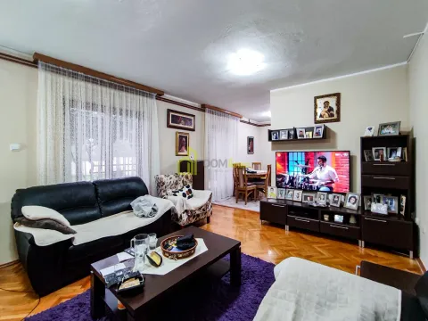 Prodaja, kuća, 180m², Donja Gorica, Podgorica - image 16