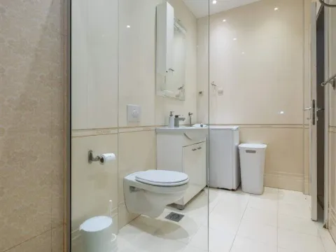 Prodaja, jednosoban stan, 61m², Rafailovići, Budva - image 10