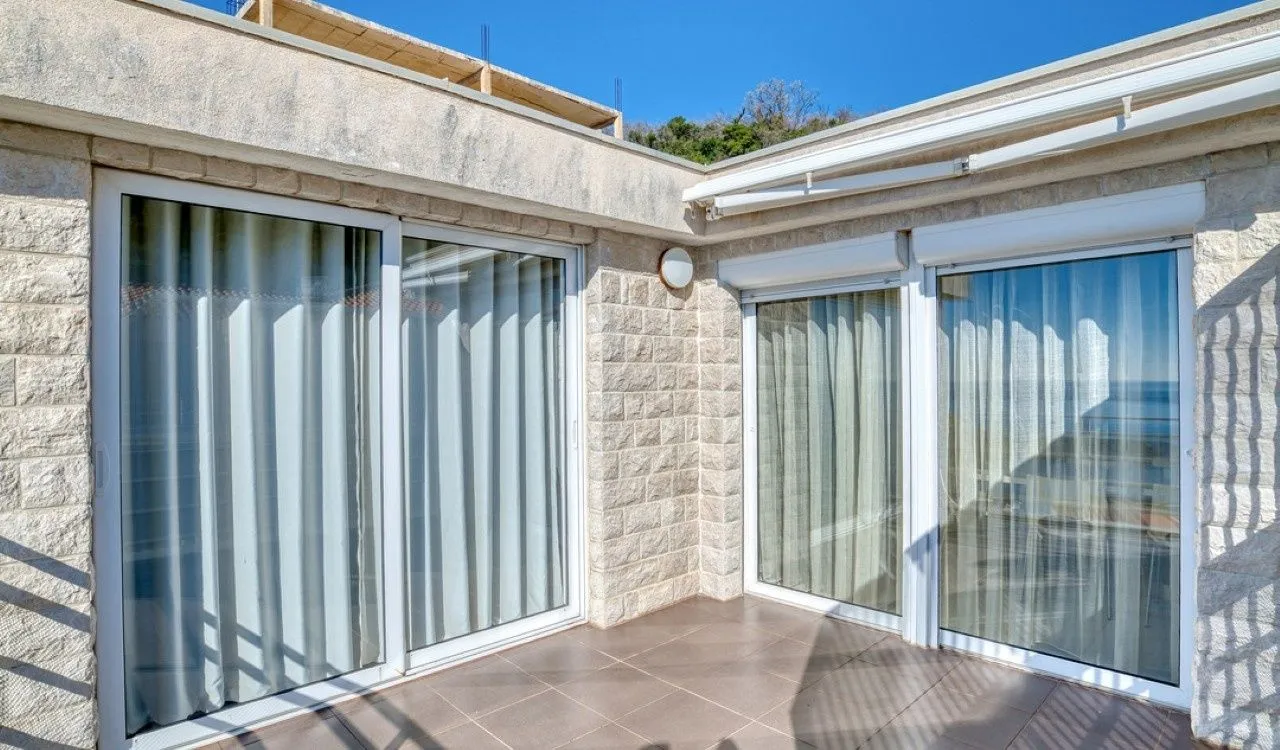 Sale, two bedroom apartment, 75m², Seoce, Budva