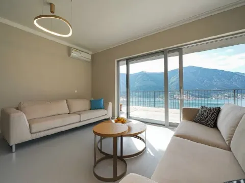 Prodaja, trosoban stan, 158m², Dobrota, Kotor - image 12