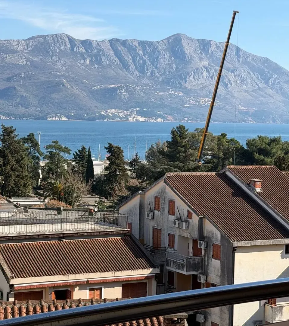 Sale, three bedroom apartment, 83m², Centar, Budva