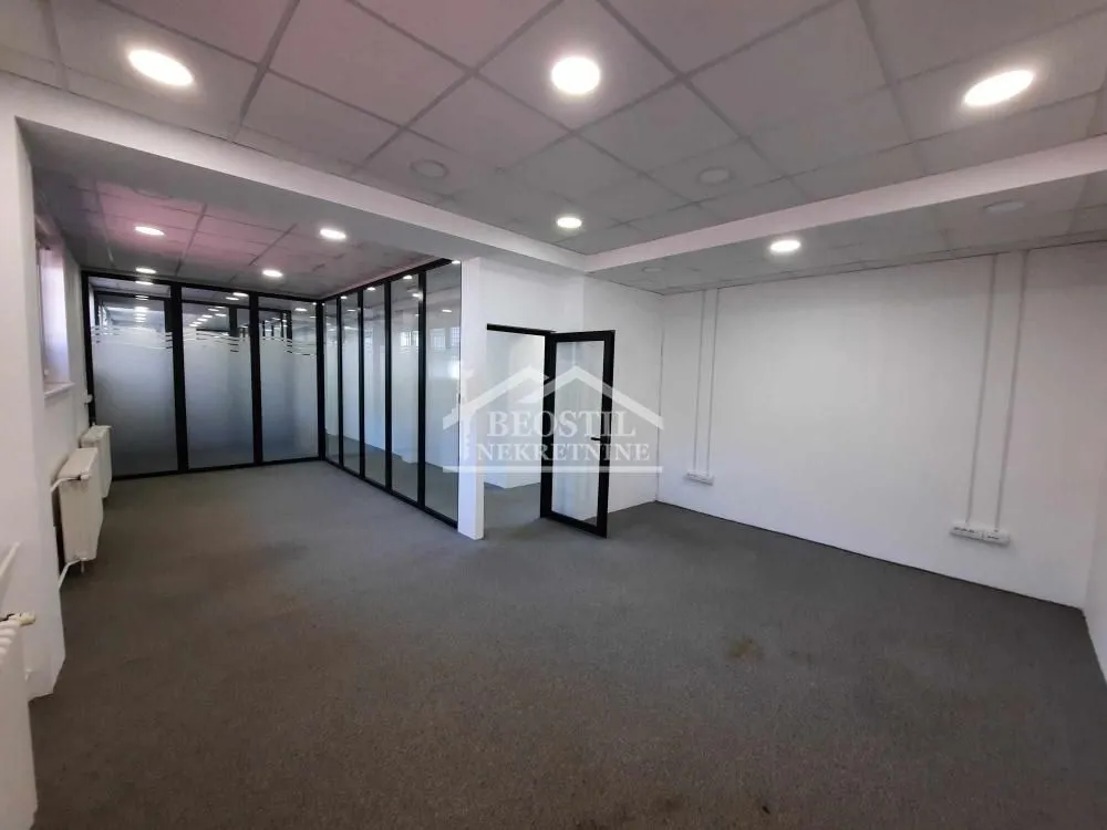Rent, office space, 200m², Lekino Brdo, Voždovac Sve Podlokacije