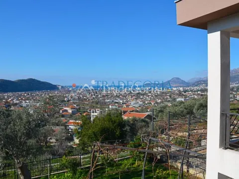 Prodaja, kuća, 170m², Bar, Crna Gora - image 2