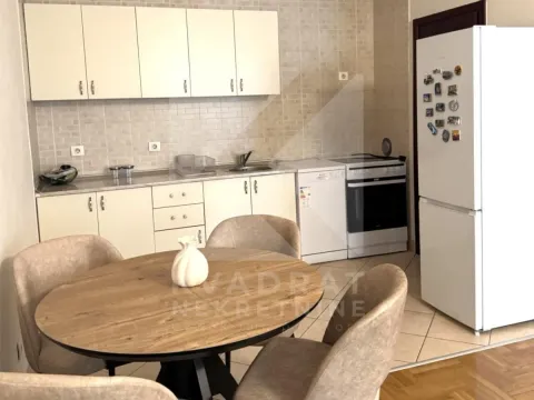 Izdavanje, jednosoban stan, 54m², Zagorič, Podgorica - image 4