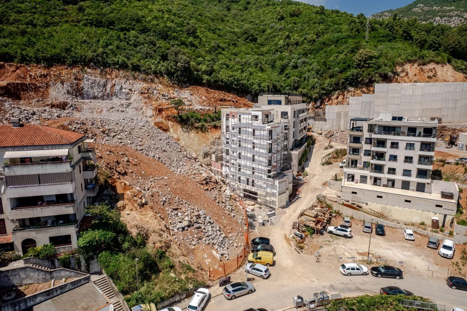 Prodaja, dvosoban stan, 96m², Budva, Crna Gora