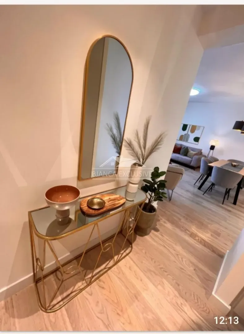 Prodaja, četvorosoban stan, 109m², Savski Venac, Beograd