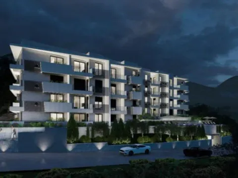 Sale, one bedroom apartment, 49m², Petrovac, Budva - image 2