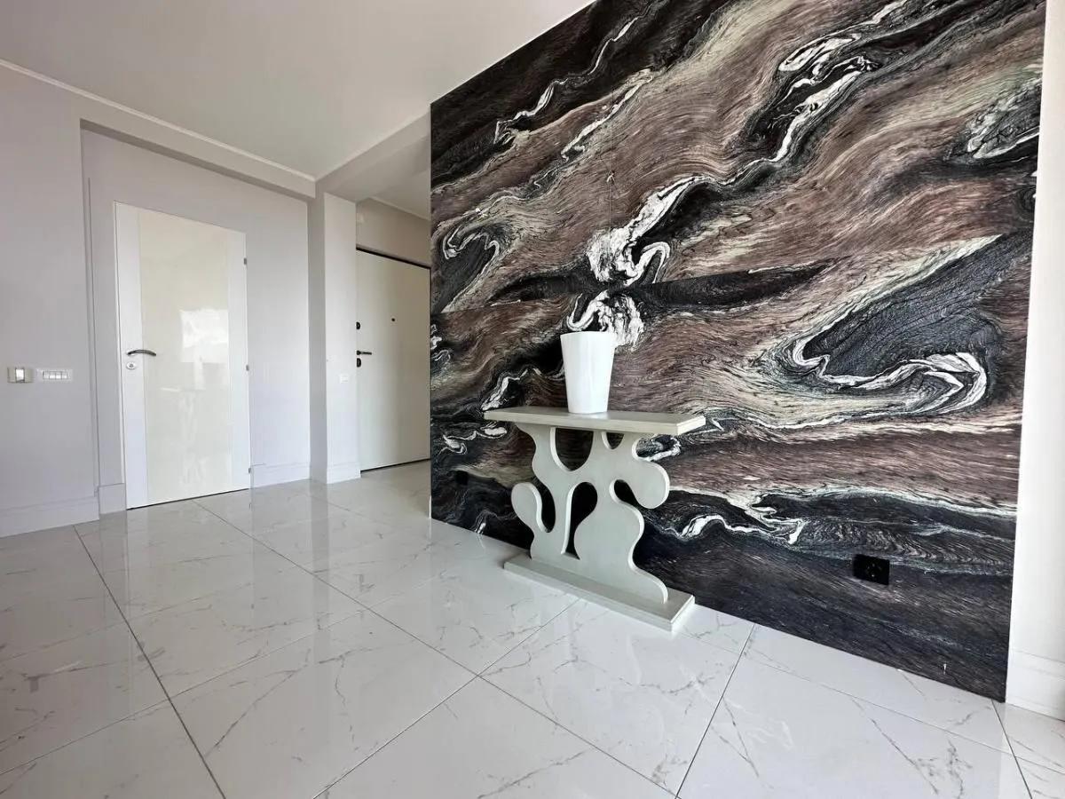Sale, two bedroom apartment, 131m², Bečići, Budva