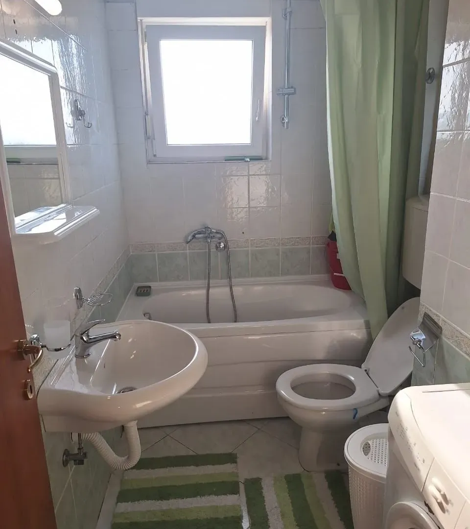 Rent, two bedroom apartment, 45m², Pobrežje, Podgorica