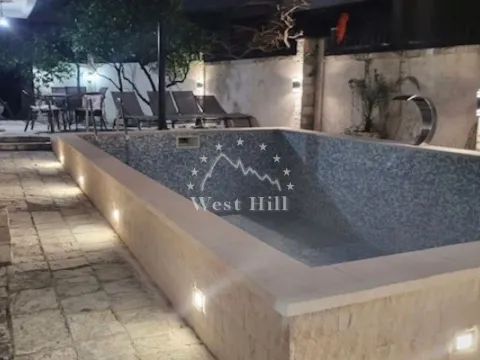 Sale, house, 160m², Budva, Crna Gora - image 15