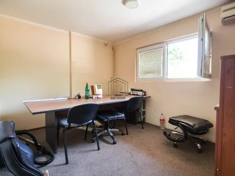 Rent, office space, 60m², Nikšić, Crna Gora - image 2