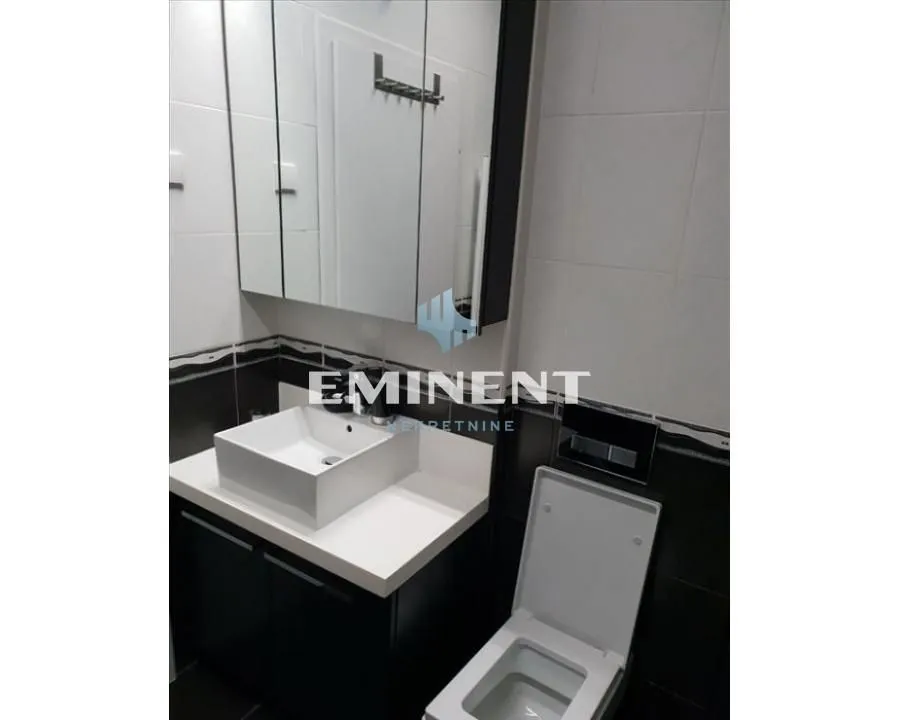 Rent, apartment, 45m², Đeram Pijaca, Beograd