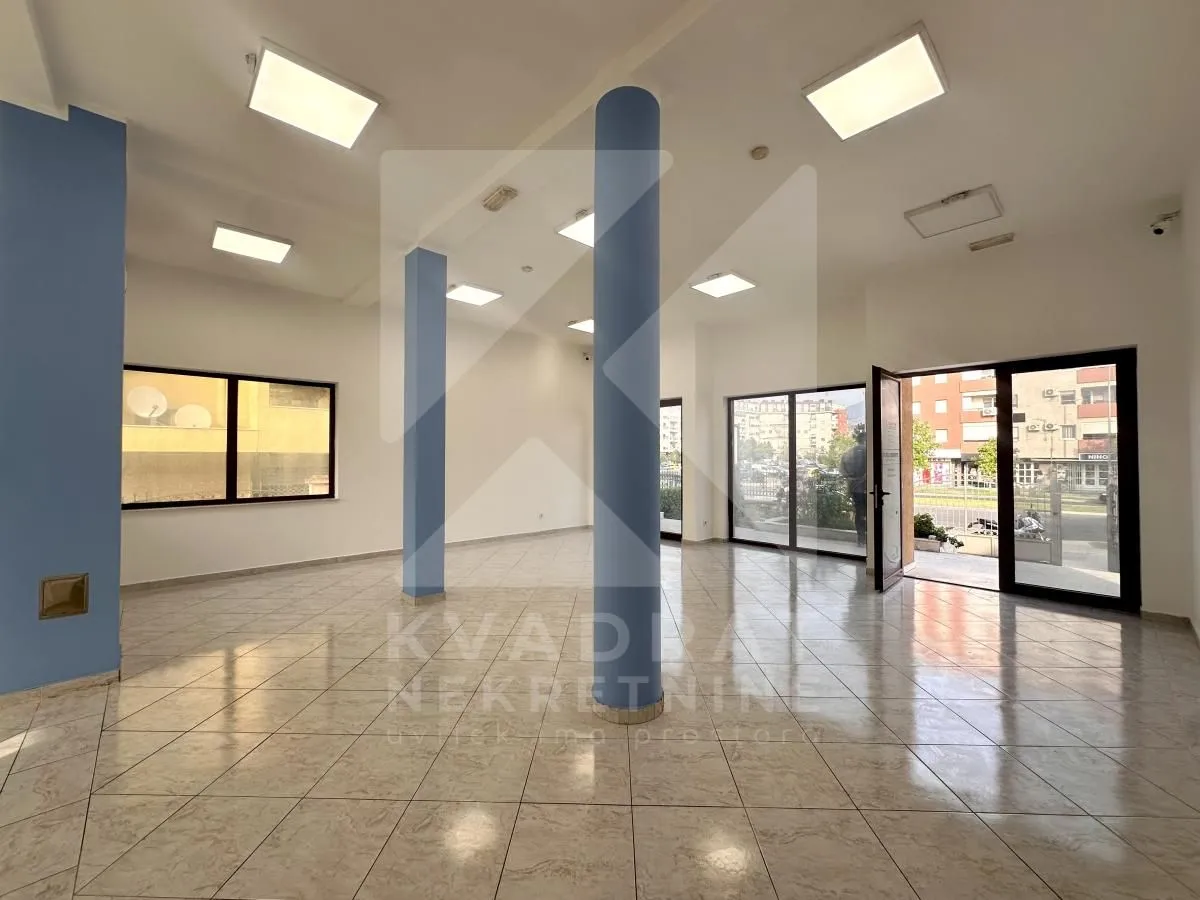 Rent, house, 326m², Stari Aerodrom, Podgorica
