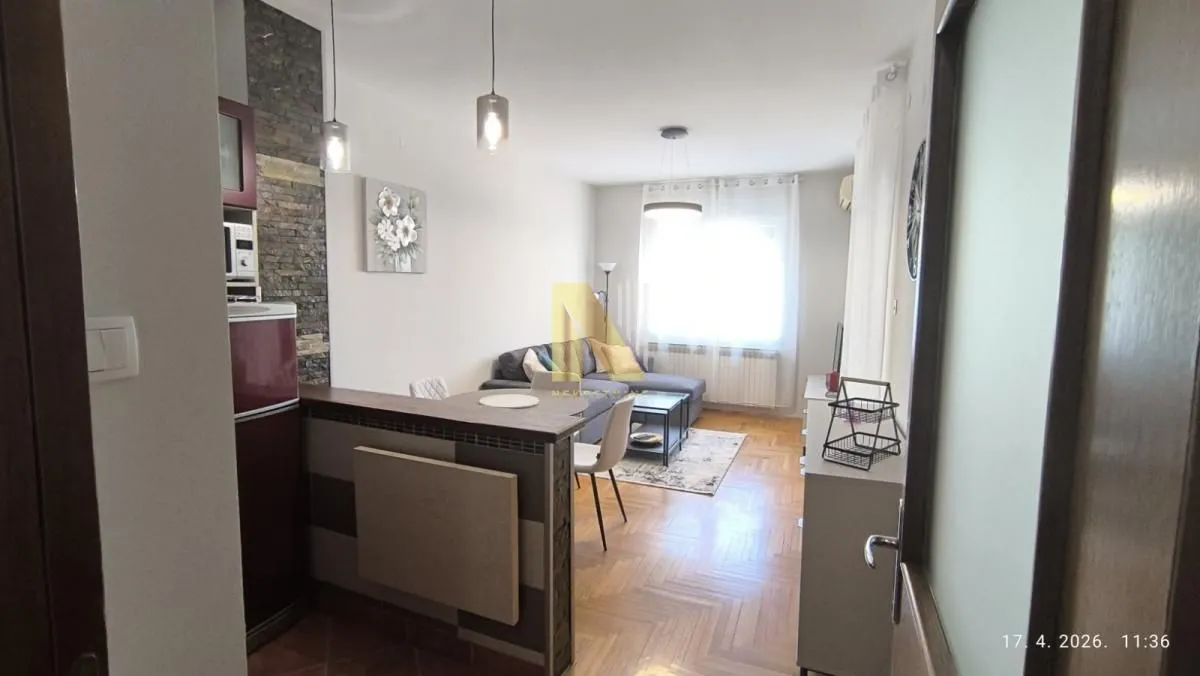 Izdavanje, dvosoban stan, 43m², Grbavica, Novi Sad Sve Podlokacije