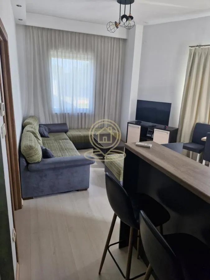 Izdavanje, jednosoban stan, 41m², Novo naselje, Novi Sad
