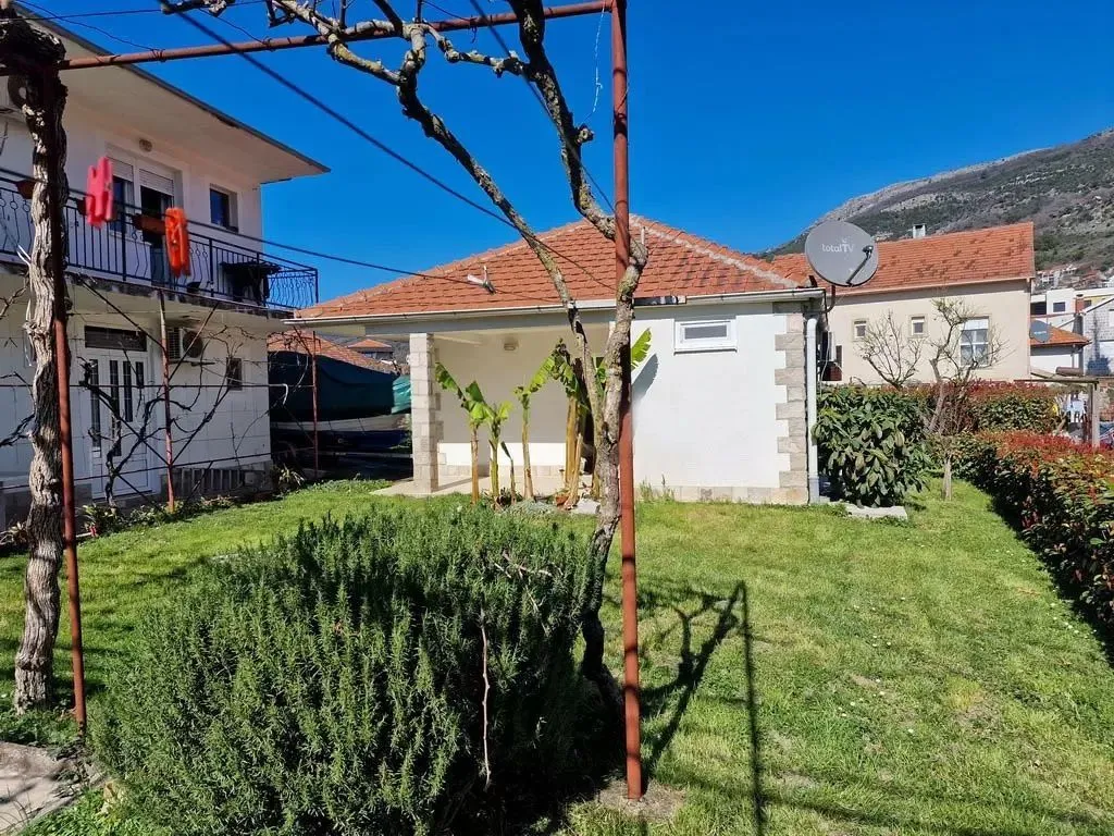 Sale, house, 150m², Tivat, Crna Gora