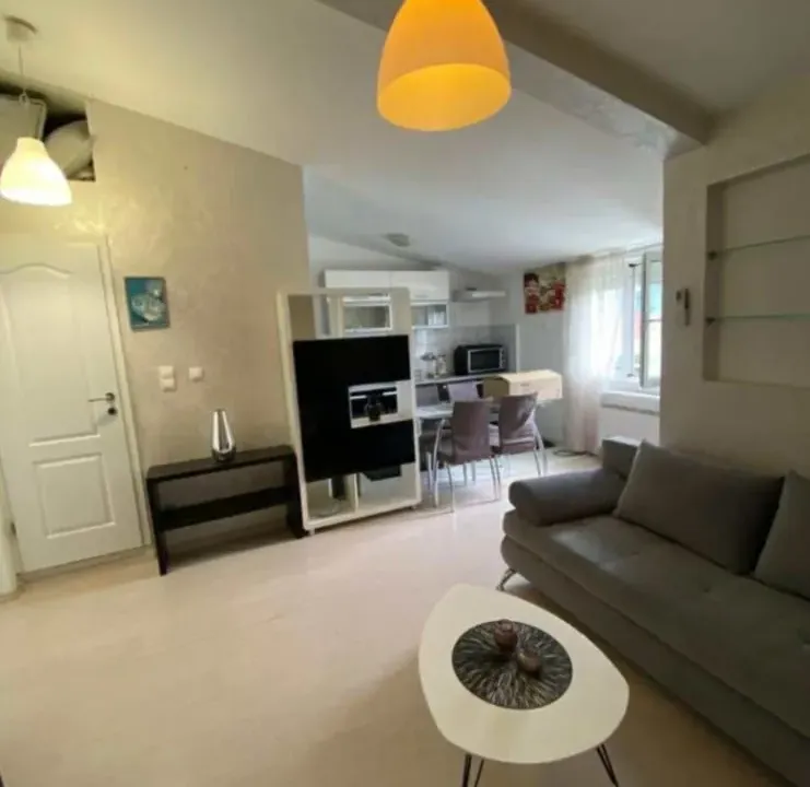 Izdavanje, jednosoban stan, 39m², Bar, Crna Gora
