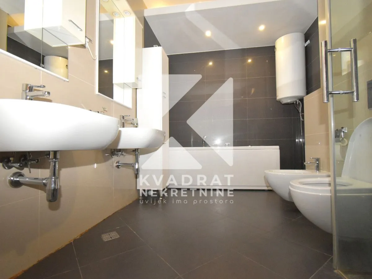 Izdavanje, četvorosoban stan, 230m², Kruševac, Podgorica