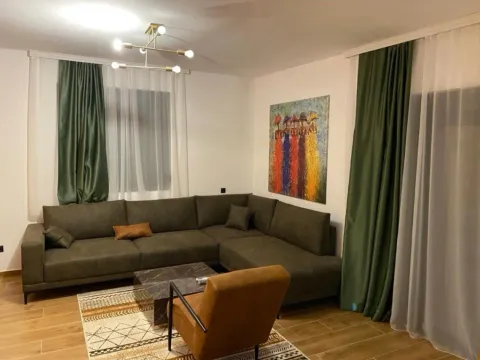 Izdavanje, kuća, 73m², Tomba, Bar - image 8