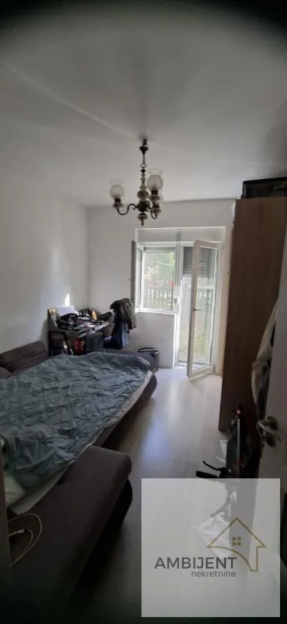 Prodaja, trosoban stan, 55m², Zemun Sve Podlokacije, Beograd