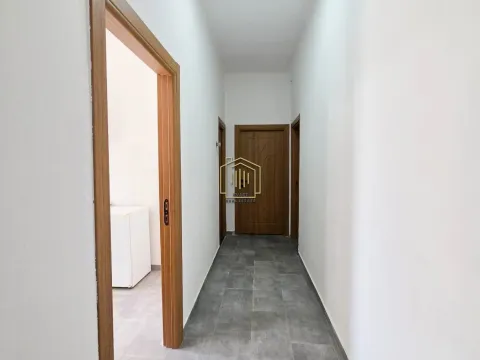 Prodaja, dvosoban stan, 69m², Podgorica, Crna Gora - image 10