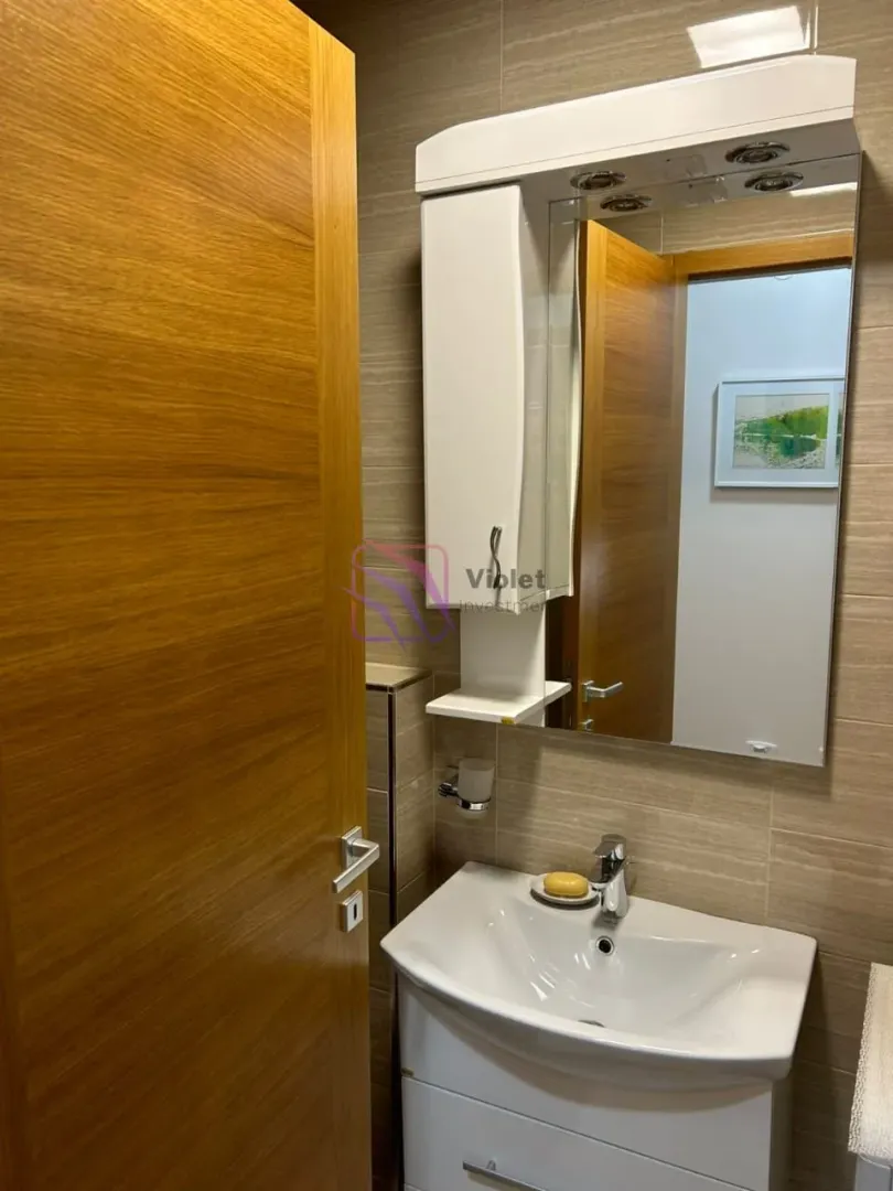 Izdavanje, dvosoban stan, 64m², City Kvart, Podgorica