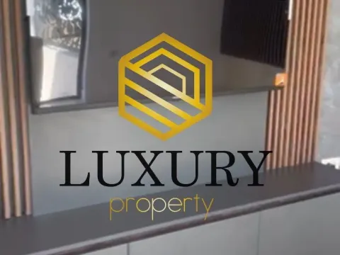 Izdavanje, kuća, 140m², Velje Brdo, Podgorica - image 4