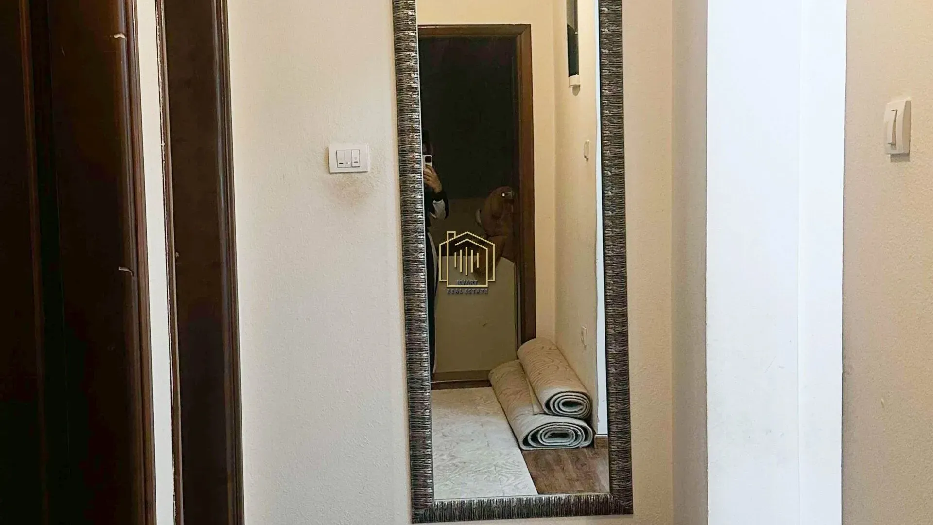 Izdavanje, dvosoban stan, 75m², Konik, Podgorica