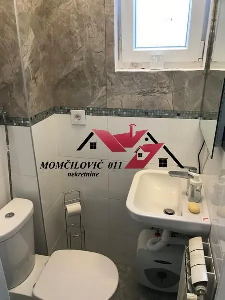 Prodaja, trosoban stan, 78m², Savski Venac, Beograd