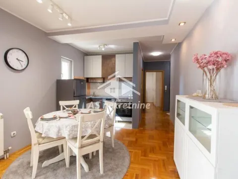 Rent, two bedroom apartment, 46m², Vračar Hram, Vračar Sve Podlokacije - image 8