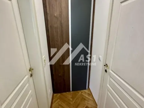 Izdavanje, jednosoban stan, 41m², Bulevar Oslobodjenja, Novi Sad Sve Podlokacije - image 8