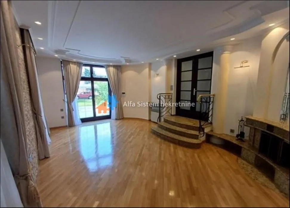 Rent, house, 300m², Voždovac Sve Podlokacije, Beograd