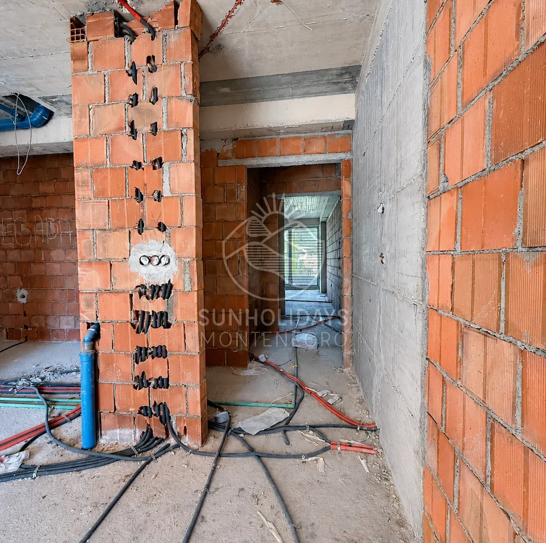 Sale, two bedroom apartment, 64m², Ilino, Bar