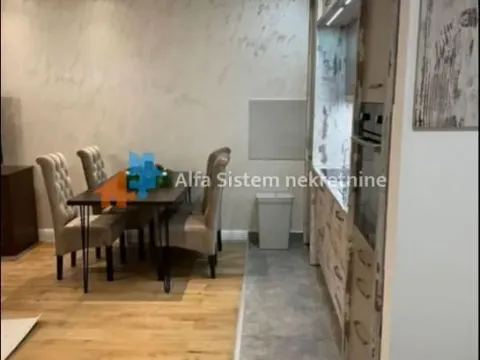 Izdavanje, dvosoban stan, 43m², Vračar Sve Podlokacije, Beograd - image 3