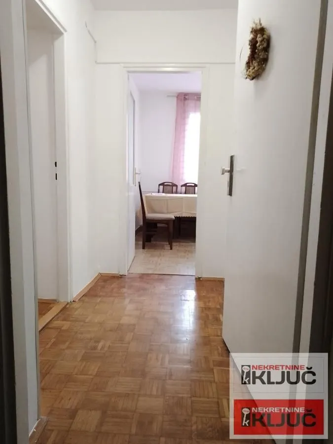 Izdavanje, dvosoban stan, 47m², Detelinara, Novi Sad Sve Podlokacije