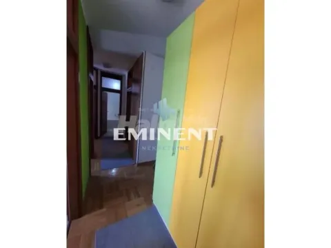 Izdavanje, trosoban stan, 64m², Vukov Spomenik, Zvezdara Sve Podlokacije - image 9