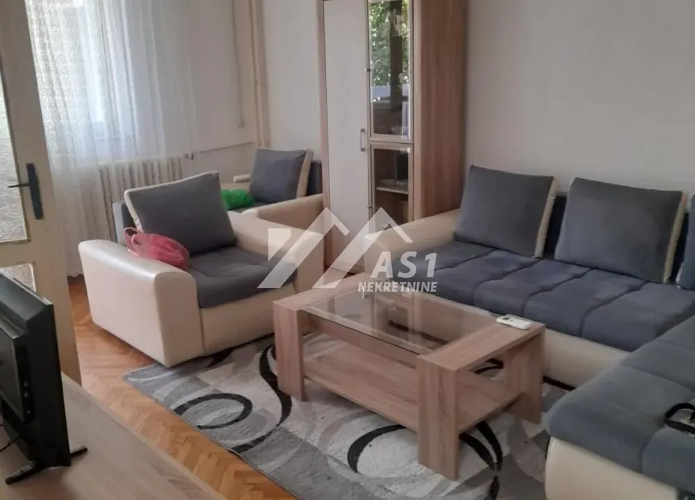 Izdavanje, dvosoban stan, 65m², Kej, Novi Sad Sve Podlokacije