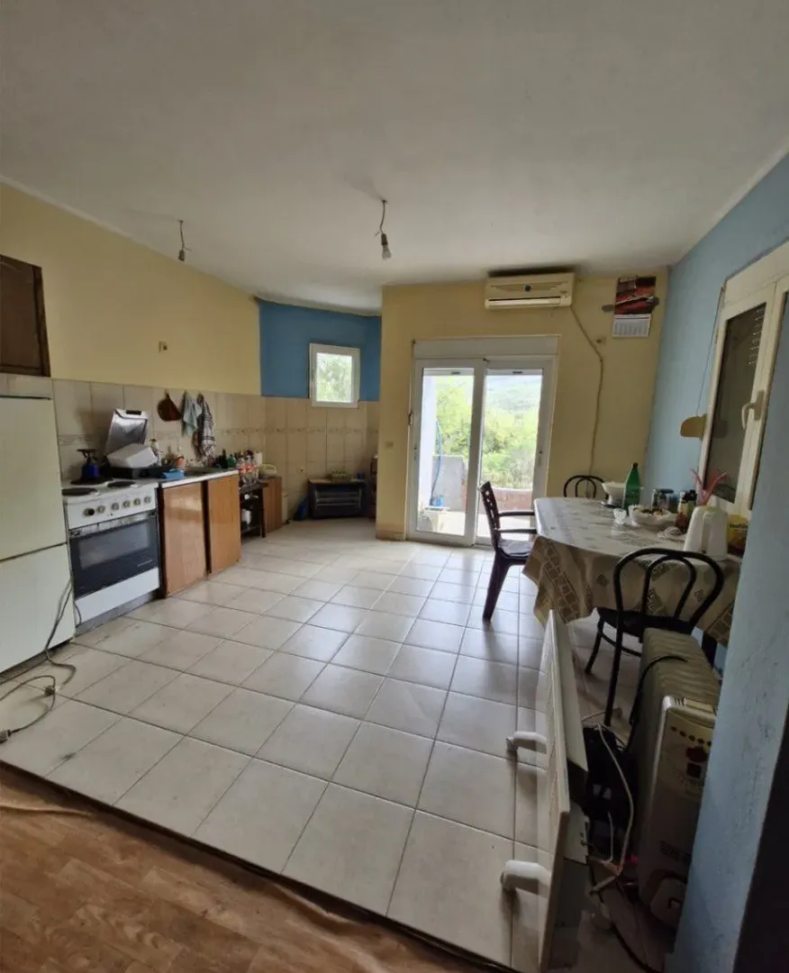 Sale, house, 187m², Šušanj, Bar