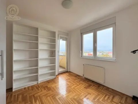 Izdavanje, četvorosoban stan, 79m², Bulevar patrijarha Pavla, Novi Sad Sve Podlokacije - image 8